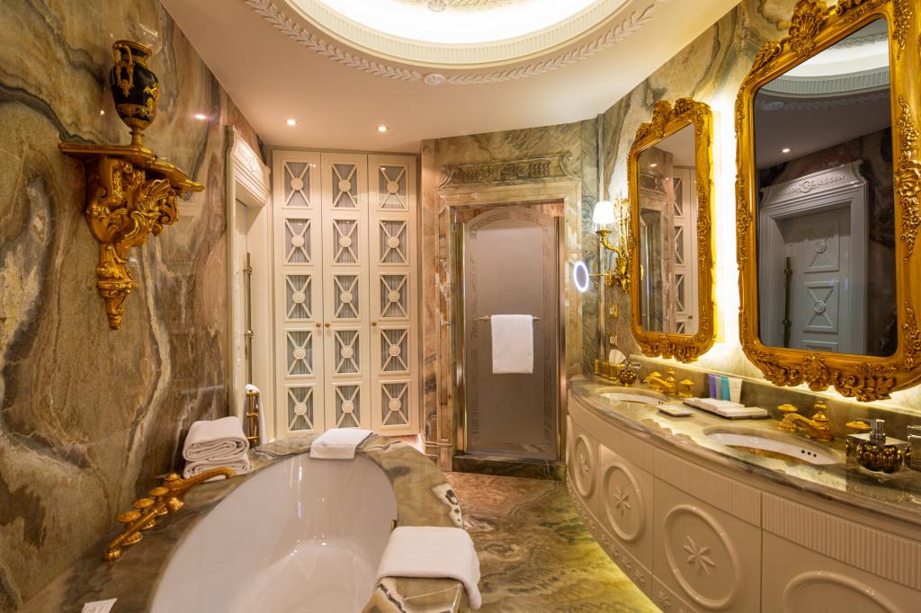 Presidential Suite